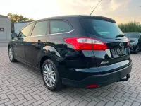 Gebraucht Ford Focus Titanium 125 PS (91 kW) 2012 Schwarz Kombi