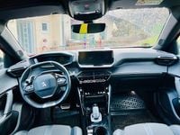 Gebraucht Peugeot 2008 GT 131 PS (96 kW) 2021 Rot SUV