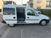 Gebraucht Opel Combo 75 PS (55 kW) 2009 Weiß Van / Kleinbus