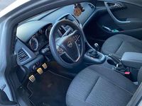 Gebraucht Opel Astra Edition 110 PS (80 kW) 2012 Grau Kombi