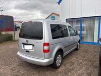 Gebraucht VW Caddy Team 102 PS (75 kW) 2010 Reflexsilber metallic Van / Kleinbus