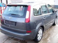 Gebraucht Ford Focus Trend 120 PS (88 kW) 2004 Grau Kombi