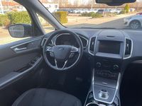 Gebraucht Ford S-MAX Titanium 190 PS (139 kW) 2022 Grau Van / Kleinbus