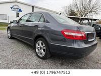 Gebraucht Mercedes E250 204 PS (150 kW) 2009 Grau Limousine