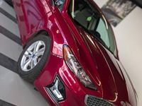 Gebraucht Ford Fusion 178 PS (130 kW) 2018 Rot Limousine