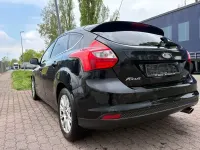 Gebraucht Ford Focus Titanium 150 PS (110 kW) 2012 Schwarz Limousine