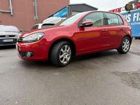Gebraucht VW Golf Team 160 PS (117 kW) 2010 Rot Limousine