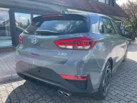Neu Hyundai i30 N Line 150 PS (110 kW) 2026 Grau Limousine