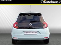 Second-hand Renault Twingo Techno 60 kW (82 CP) 2023 Albastru Hatchback
