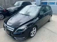 Gebraucht Mercedes B180 Sport 122 PS (89 kW) 2014 Schwarz Van / Kleinbus