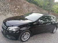 Gebraucht Mercedes A180 Style 122 PS (89 kW) 2014 Schwarz Kleinwagen