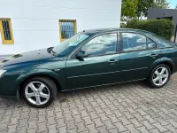 Usado Ford Mondeo 110 CV (80 kW) 2004 Verde Berlina