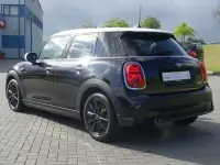 Gebraucht Mini Cooper Classic 136 PS (100 kW) 2023 Schwarz Kleinwagen