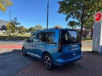 Gebraucht VW Caddy Style 122 PS (89 kW) 2022 Blau Van / Kleinbus