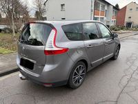Gebraucht Renault Grand Scénic III Bose Edition 131 PS (96 kW) 2013 Grau Van / Kleinbus