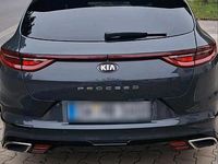 Gebraucht Kia ProCeed GT 204 PS (150 kW) 2020 Grau Kombi