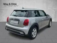 Gebraucht Mini Cooper Essential 136 PS (100 kW) 2023 Silber Kleinwagen