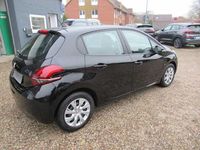 Gebraucht Peugeot 208 Active 83 PS (61 kW) 2019 Schwarz Kleinwagen