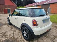 Second-hand Mini ONE 95 CP (69 kW) 2008 Alb Hatchback