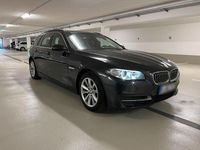 Gebraucht BMW 518 150 PS (110 kW) 2015 Grau Kombi