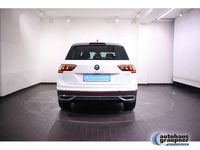 Gebraucht VW Tiguan Elegance 150 PS (110 kW) 2021 Weiss / pure white SUV