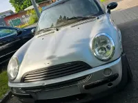 Käytetty Mini Cooper 116 HP (85 kW) 2001 Hopea Viistoperä