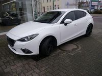 Gebraucht Mazda 3 Nakama 120 PS (88 kW) 2017 Satinweiß metallic 25d Limousine