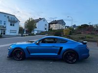 Gebraucht Ford Mustang GT Performance Edition 466 PS (342 kW) 2020 Velocity blue pearl Coupé