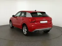 Gebraucht Audi Q2 Sport 116 PS (85 kW) 2019 Rot SUV