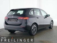 Gebraucht Mercedes B180 Progressive 116 PS (85 kW) 2024 Schwarz Van / Kleinbus