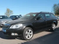Gebraucht Skoda Octavia Elegance 160 PS (117 kW) 2011 Schwarz Kombi