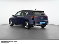Gebraucht VW Golf VIII Active 150 PS (110 kW) 2022 Blau Limousine