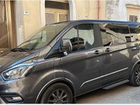 Gebraucht Ford Tourneo Titanium 170 PS (125 kW) 2018 Grau Van / Kleinbus