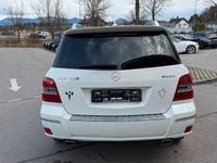 Gebraucht Mercedes GLK300 Sport 231 PS (169 kW) 2010 Weiß (calcitweiss  unilack) SUV