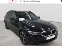 Gebraucht BMW 320 Sport Line 184 PS (135 kW) 2023 Schwarz uni Kombi