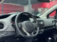 Gebraucht Toyota Yaris 99 PS (72 kW) 2017 Rot Kleinwagen