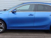 Gebraucht Kia Ceed Spirit 140 PS (102 kW) 2018 Blue flame Kleinwagen