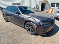 Gebraucht Chrysler 300S 305 PS (224 kW) 2022 Grau Limousine
