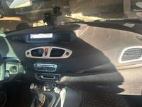 Gebraucht Renault Scénic III Dynamique 106 PS (77 kW) 2011 Gold Van / Kleinbus