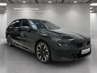 Gebraucht BMW i5 M Sport 250 kW (340 PS) 2025 Schwarz Limousine