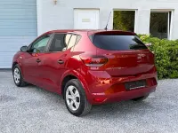 Gebraucht Dacia Sandero 67 PS (49 kW) 2023 Rot Limousine
