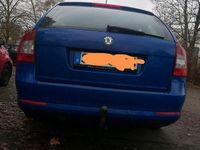 Gebraucht Skoda Octavia 102 PS (75 kW) 2010 Blau Kombi