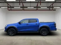 Gebraucht Isuzu D-Max 163 PS (119 kW) 2024 Blau Limousine