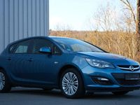 Gebraucht Opel Astra 116 PS (85 kW) 2013 Blau Limousine