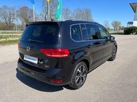 Gebraucht VW Touran Highline 150 PS (110 kW) 2021 Schwarz Van / Kleinbus
