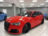 Gebraucht Audi RS3 Ambiente 367 PS (269 kW) 2015 Rot Limousine