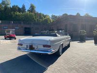 Gebraucht Mercedes 220 122 PS (89 kW) 1963 Weiß Cabrio