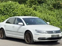Gebraucht VW Phaeton 245 PS (180 kW) 2014 Weiß Limousine