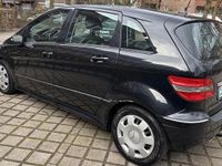 Gebraucht Mercedes B200 136 PS (100 kW) 2006 Schwarz Van / Kleinbus