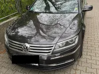 Gebraucht VW Phaeton 239 PS (175 kW) 2011 Grau Limousine